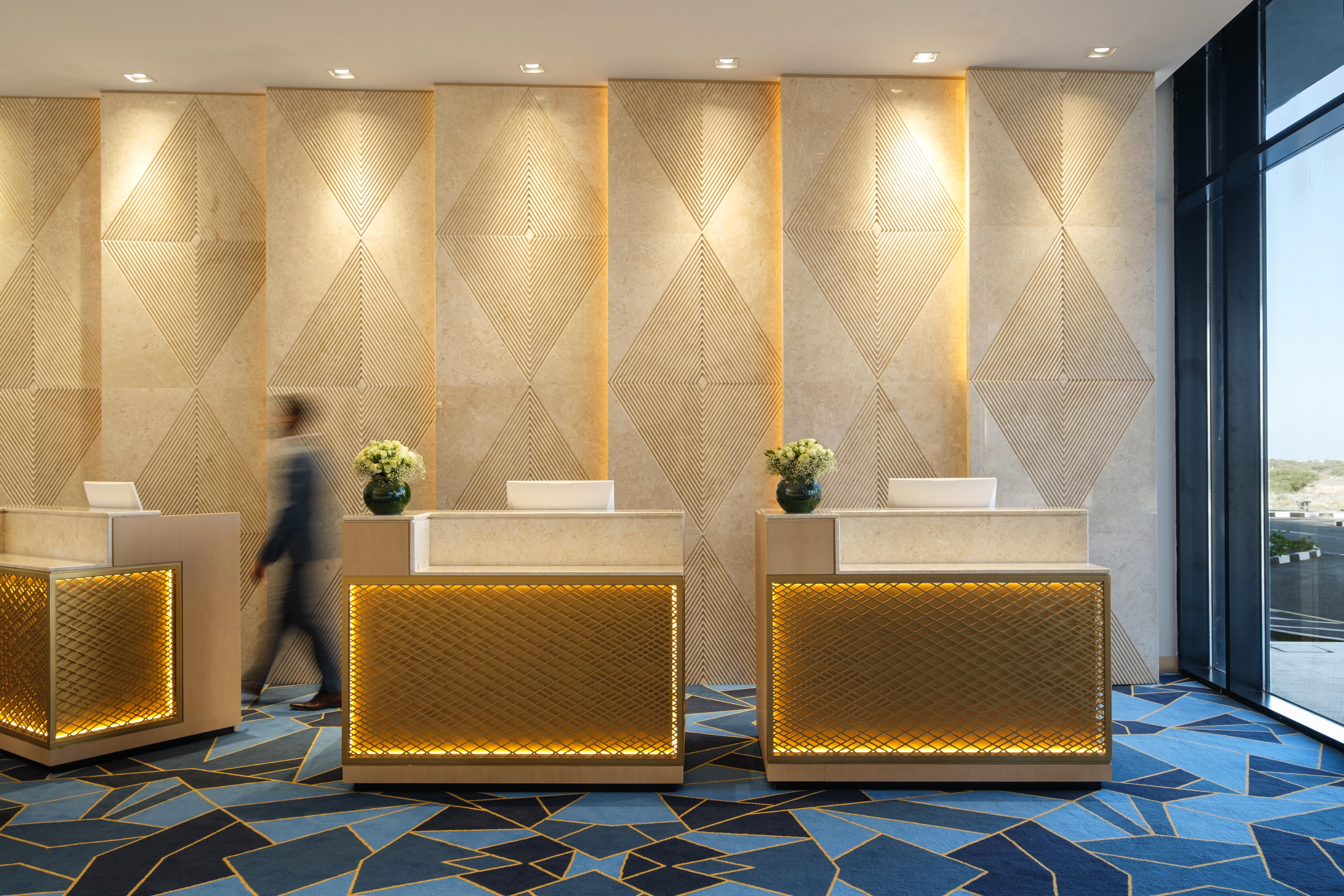 Maani Muscat Hotel & Suites Екстер'єр фото