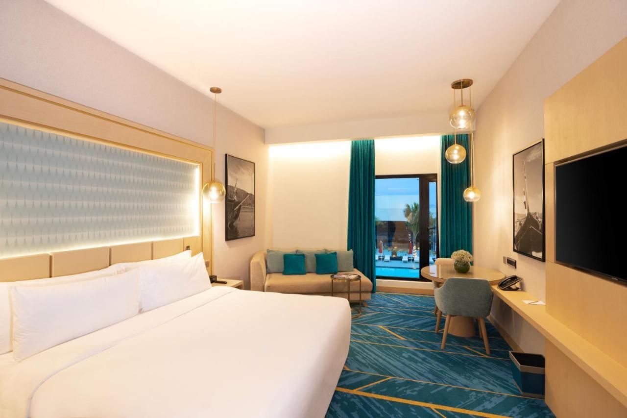 Maani Muscat Hotel & Suites Екстер'єр фото